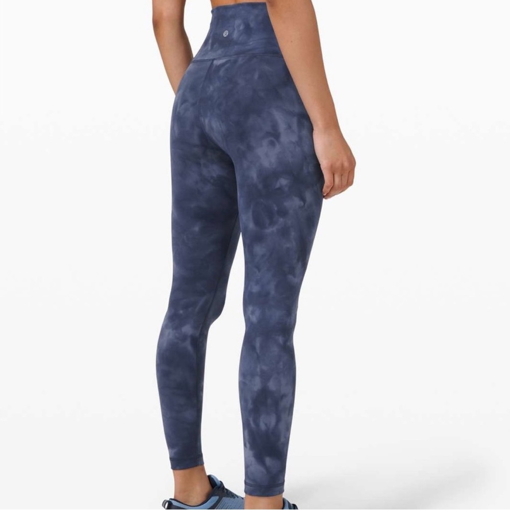 lululemon athletica Blue Tie-Dye Leggings Wunder Under